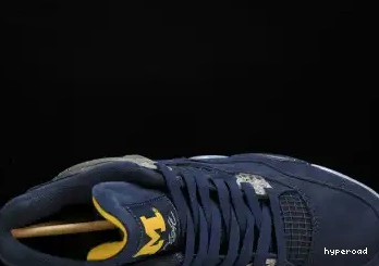 Hyperoad Retro Michigan 4 Jordan AJ4 0702